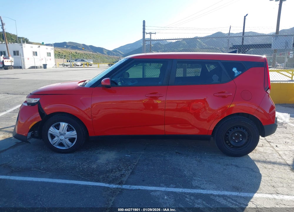 2020 KIA SOUL LX VIN: KNDJ23AU0L7010119