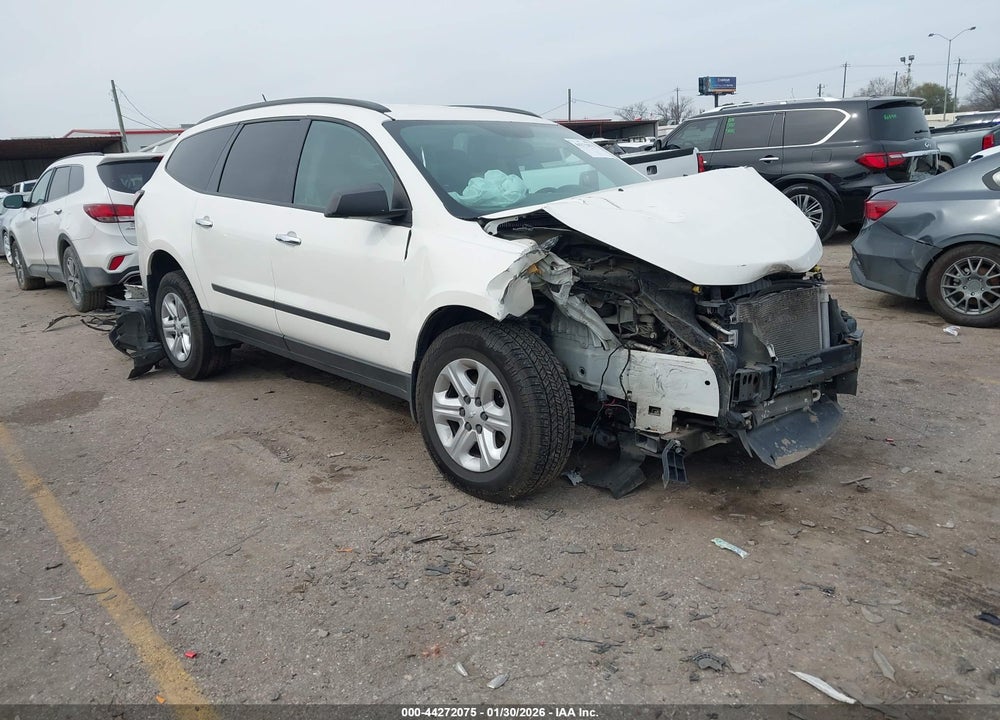 2015 CHEVROLET TRAVERSE LS VIN: 1GNKRFED4FJ205795