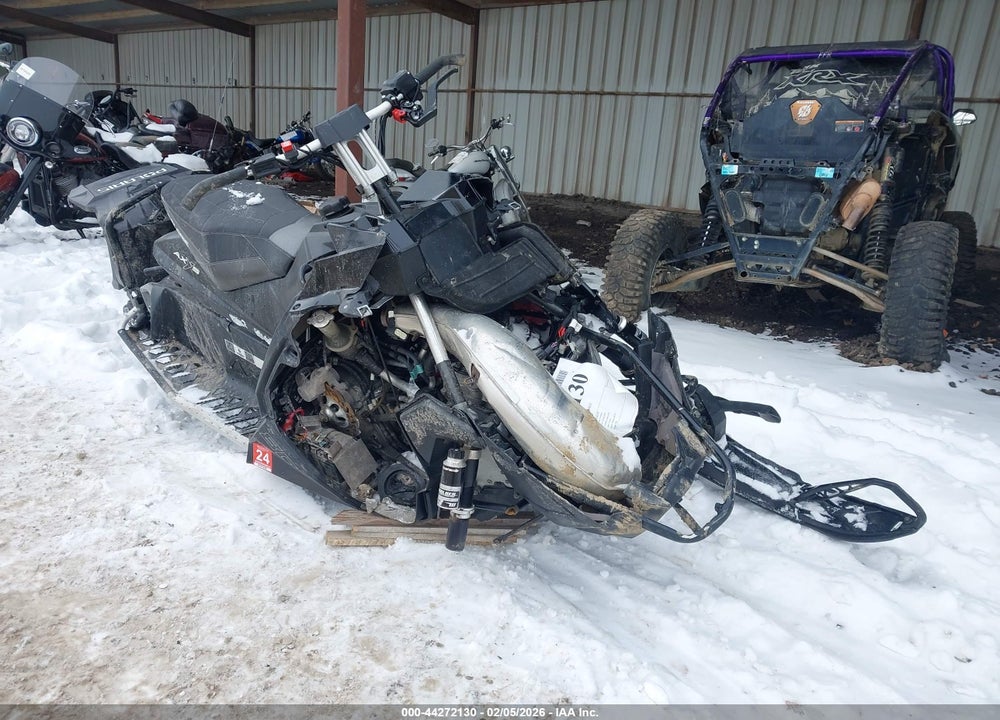 2017 POLARIS SNOWMOBILE VIN: SN1DDJ8P9HC719946