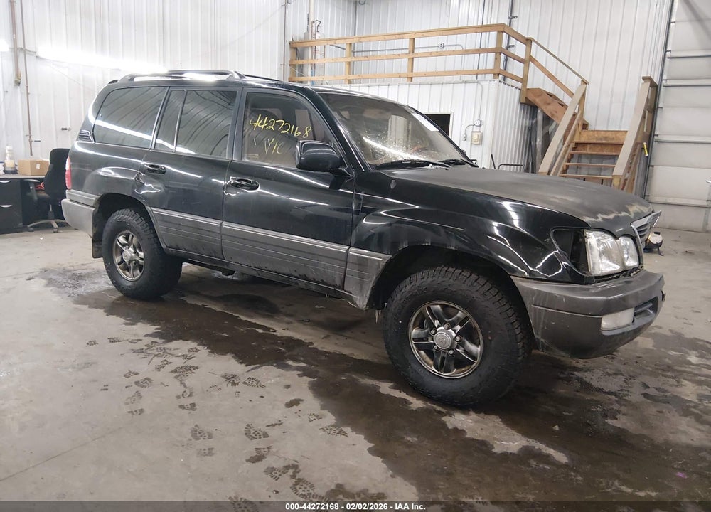 2002 LEXUS LX 470 VIN: JTJHT00WX23515388