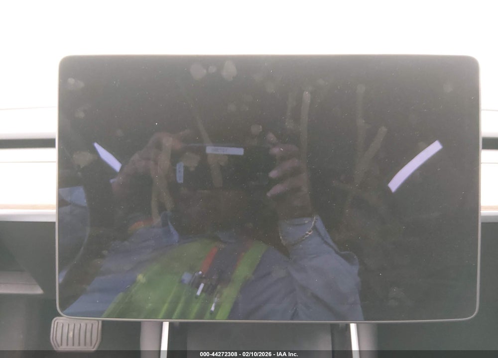 2020 TESLA MODEL 3 STANDARD RANGE PLUS REAR-WHEEL DRIVE/STANDARD RANGE REAR-WHEEL DRIVE VIN: 5YJ3E1EA0LF705229