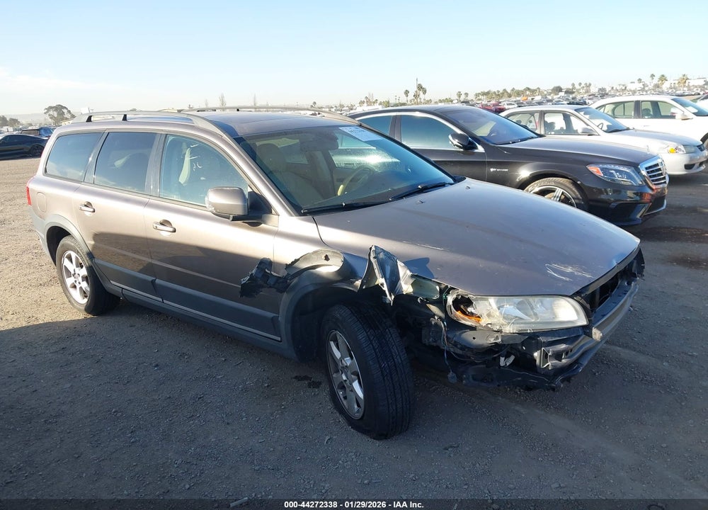 2008 VOLVO XC70 3.2 VIN: YV4BZ982081000771