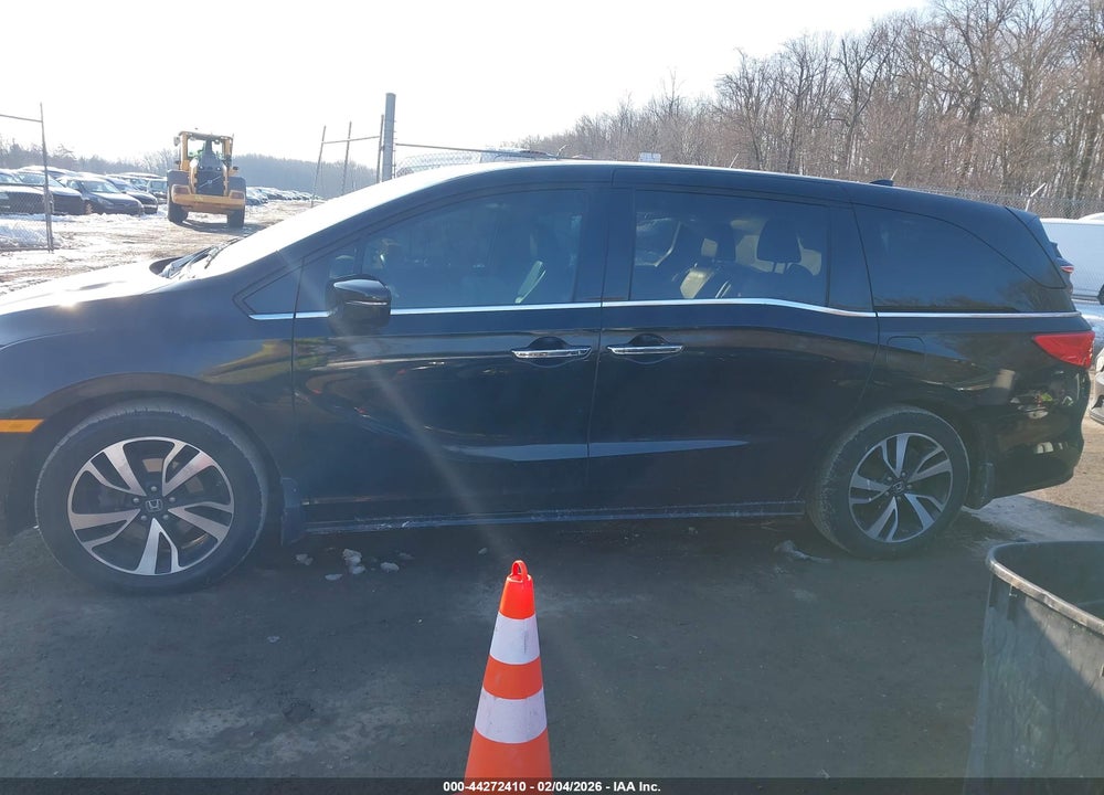 2018 HONDA ODYSSEY ELITE VIN: 5FNRL6H93JB099727