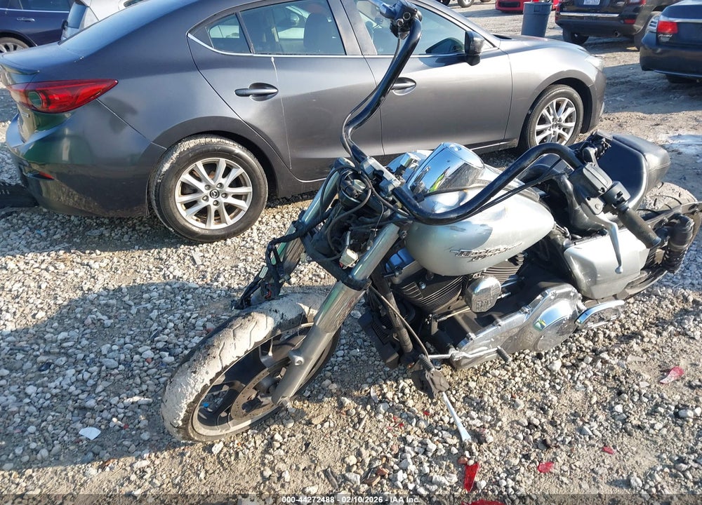 2014 HARLEY-DAVIDSON FLHX STREET GLIDE VIN: 1HD1KBM11EB711830