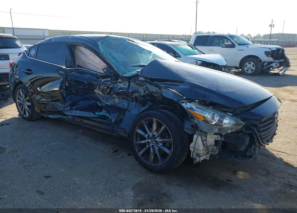 2018 MAZDA 3 TOURING VIN: 3MZBN1V37JM202722