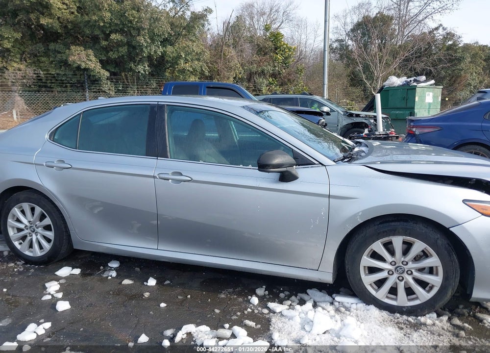 2020 TOYOTA CAMRY LE VIN: 4T1C11AK7LU908406