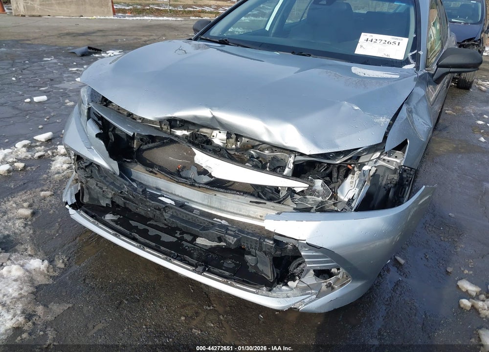 2020 TOYOTA CAMRY LE VIN: 4T1C11AK7LU908406