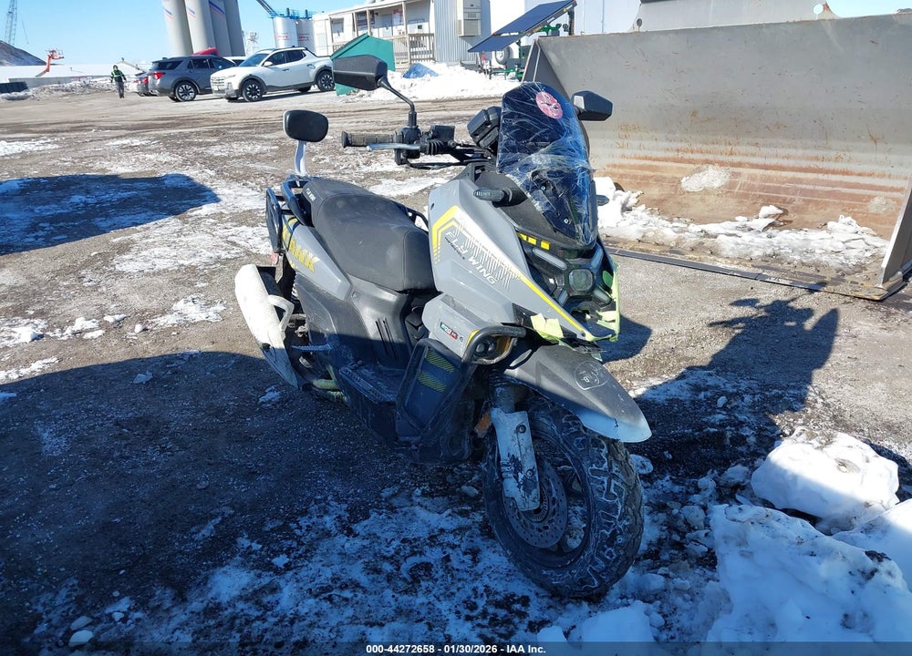 2025 ZHILONG TANK VIN: HZ2TCDM42S1008284