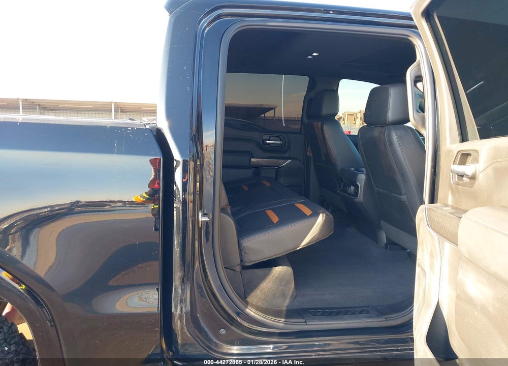 2020 GMC SIERRA 1500 4WD  SHORT BOX AT4 VIN: 3GTU9EET0LG406528