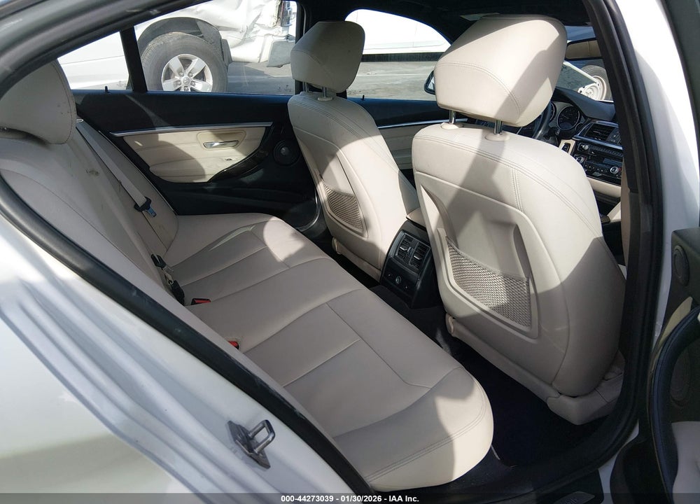 2016 BMW 328I XDRIVE VIN: WBA8E3C54GK500722