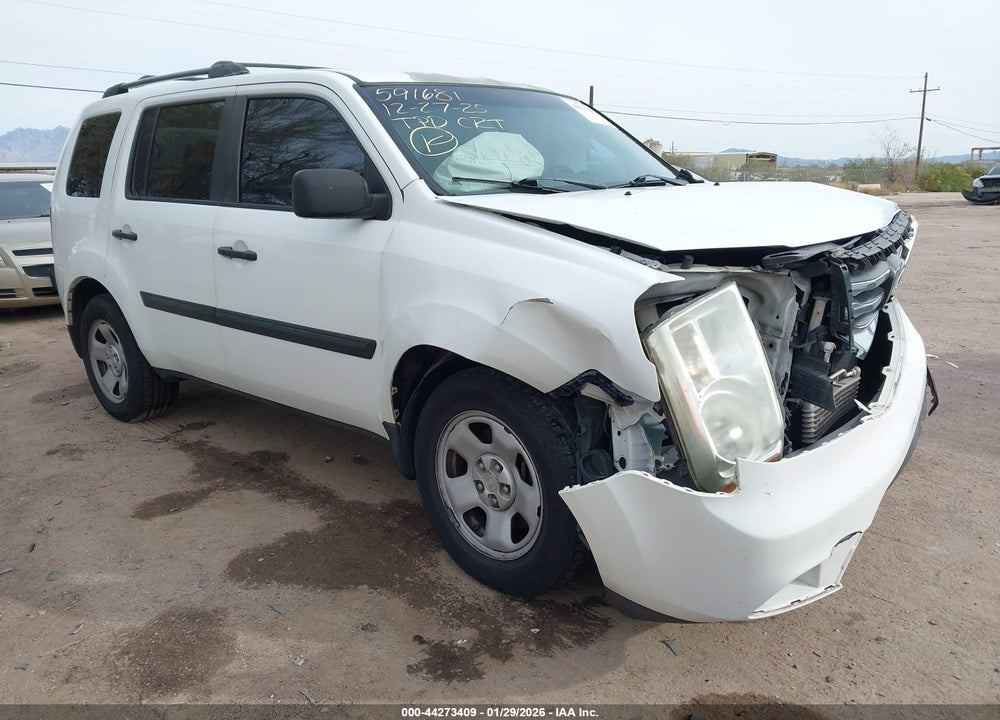 2014 HONDA PILOT LX VIN: 5FNYF4H20EB035550
