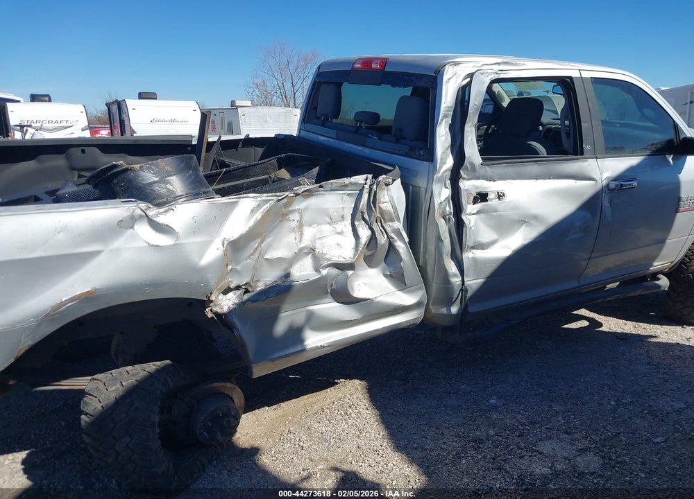 2016 RAM 3500 SLT VIN: 3C63R3HL8GG257777