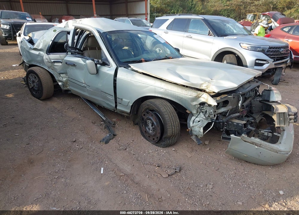 2005 MERCURY GRAND MARQUIS GS VIN: 2MEFM74W85X618499