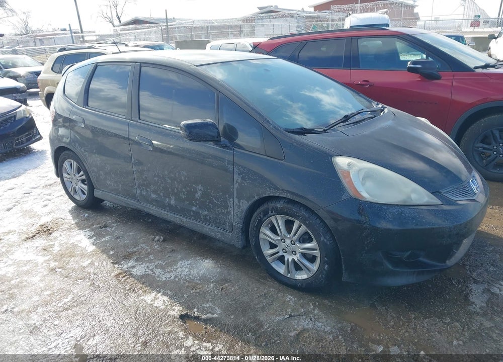 2010 HONDA FIT SPORT VIN: JHMGE8H41AC014025