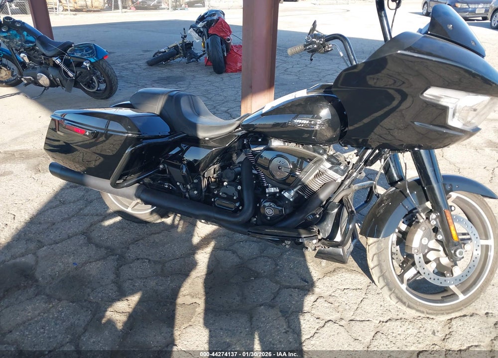 2024 HARLEY-DAVIDSON FLTRX VIN: 1HD1KH716RB655677