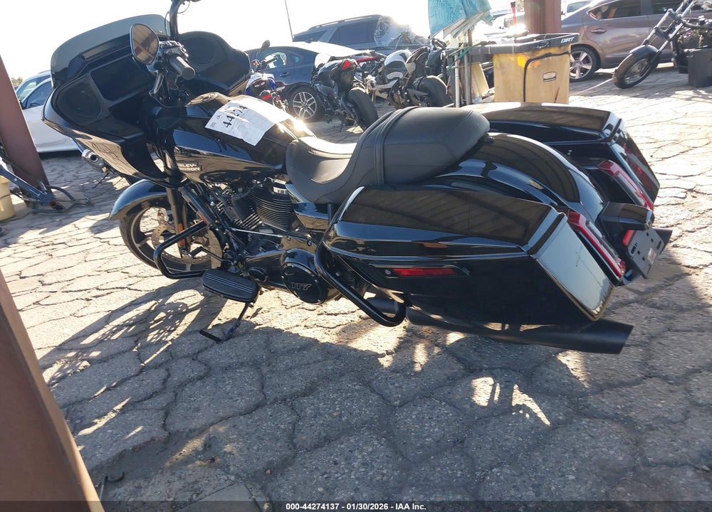 2024 HARLEY-DAVIDSON FLTRX VIN: 1HD1KH716RB655677