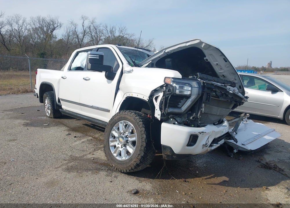 2024 CHEVROLET SILVERADO 2500HD 4WD  STANDARD BED HIGH COUNTRY VIN: 1GC4YREY4RF318985