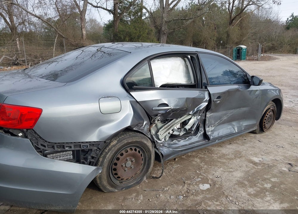 2014 VOLKSWAGEN JETTA 2.0L S VIN: 3VW2K7AJ3EM429816