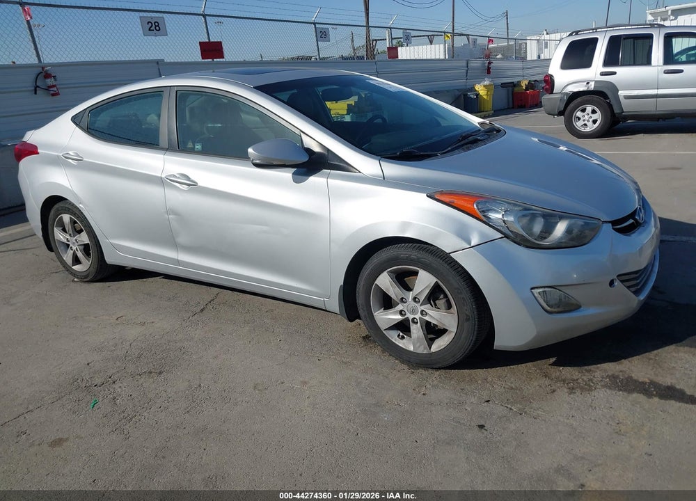 2013 HYUNDAI ELANTRA LIMITED VIN: KMHDH4AE5DU523696