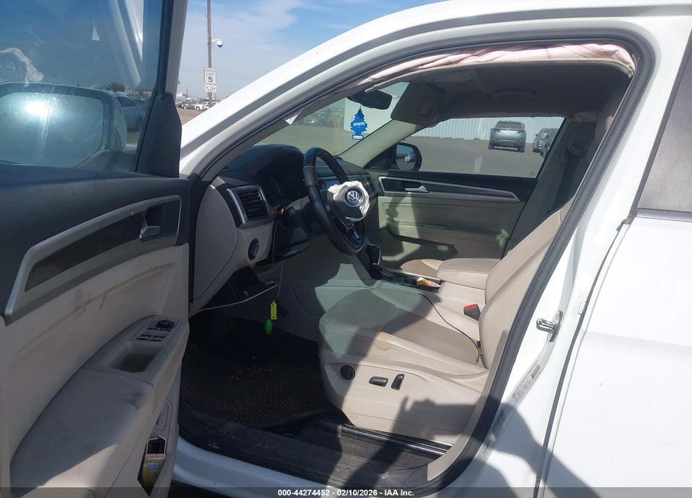 2018 VOLKSWAGEN ATLAS 3.6L V6 SE/3.6L V6 SE W/TECHNOLOGY VIN: 1V2LR2CAXJC588295