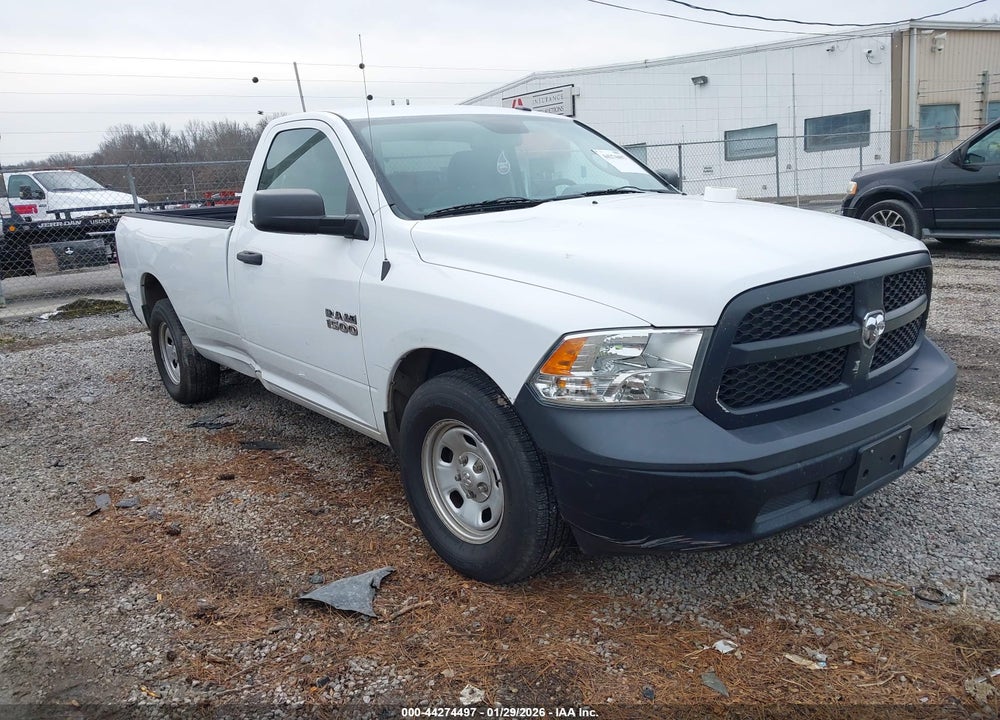 2015 RAM 1500 TRADESMAN VIN: 3C6JR6DG3FG652014