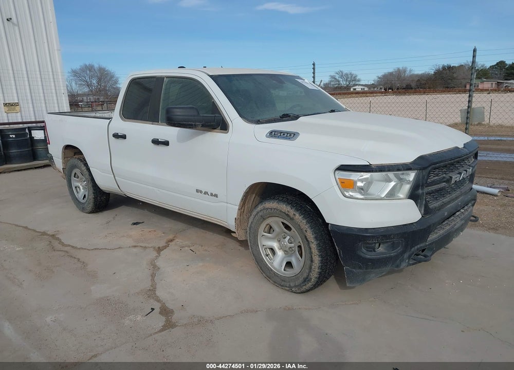 2022 RAM 1500 TRADESMAN  4X4 6'4 BOX VIN: 1C6SRFCTXNN160847