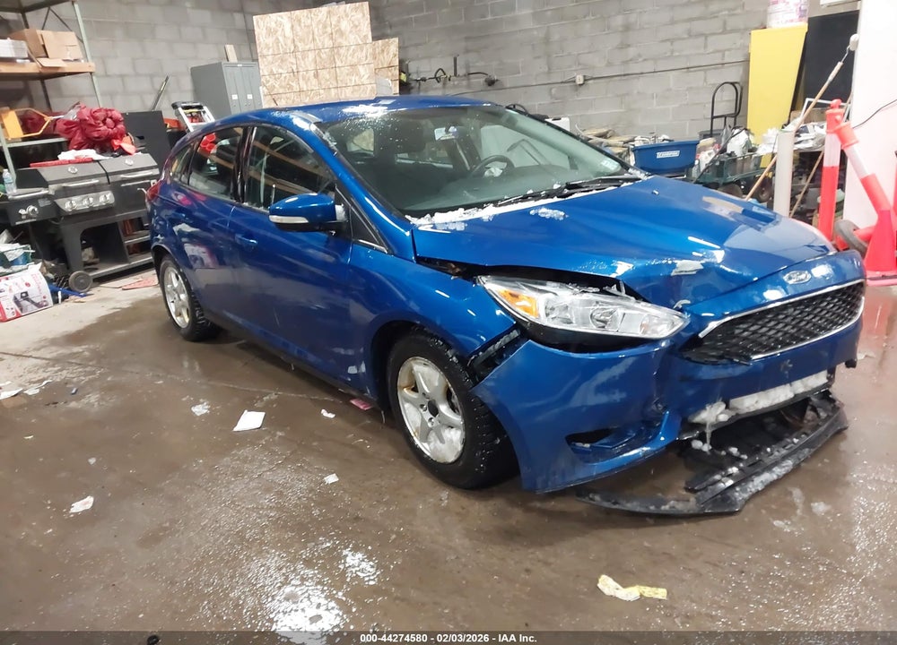 2018 FORD FOCUS SE VIN: 1FADP3K24JL243572