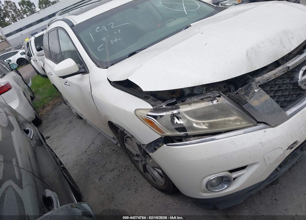 2015 NISSAN PATHFINDER PLATINUM VIN: 5N1AR2MN4FC661853