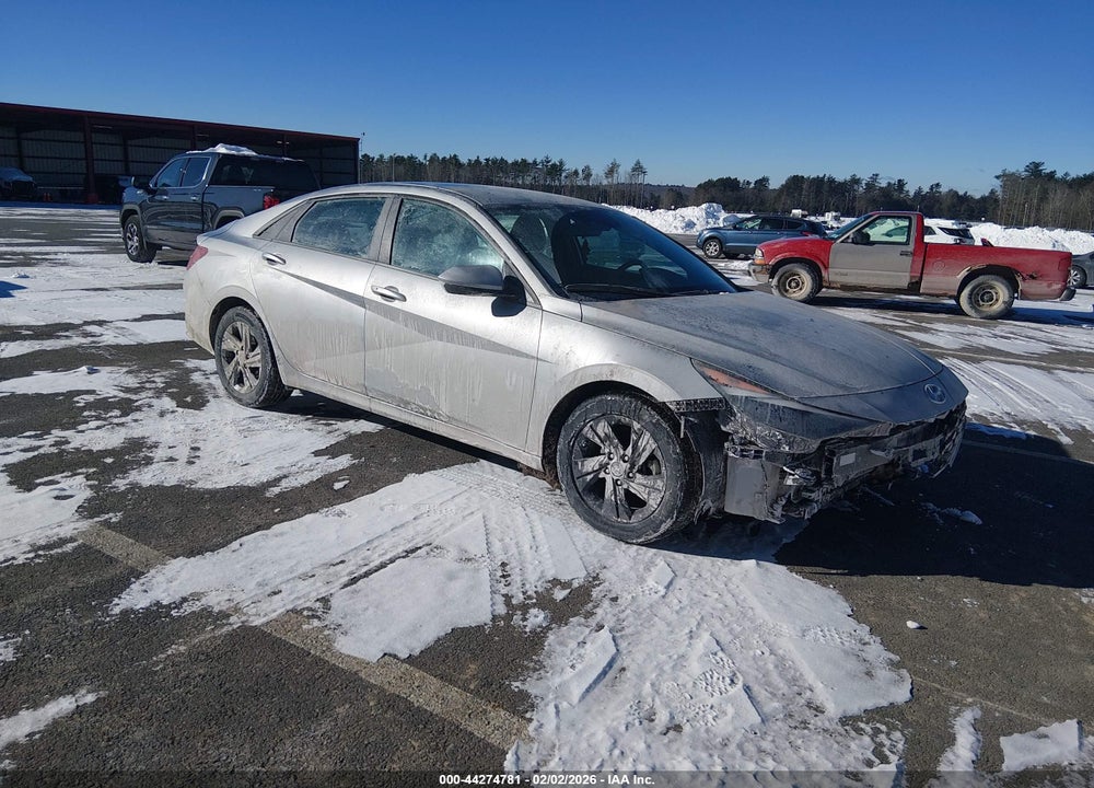2022 HYUNDAI ELANTRA SEL VIN: 5NPLM4AG0NH071598