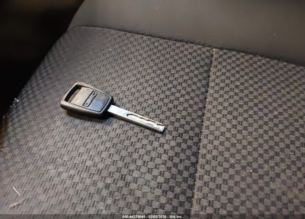 2014 GMC SIERRA 1500 SLE VIN: 3GTU2UEC1EG173857