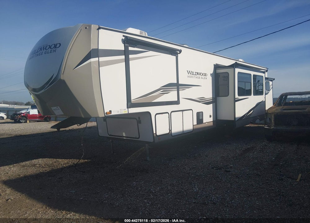2022 FOREST RIVER 353B 5TH WHEEL VIN: 4X4FWBL22NV707302