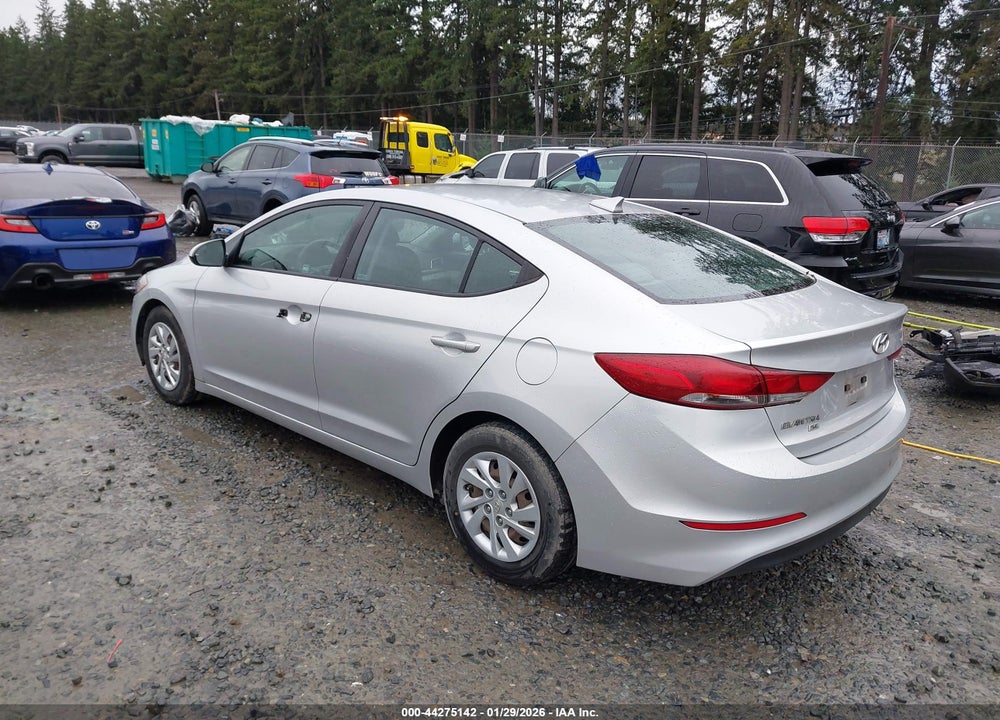 2017 HYUNDAI ELANTRA SE VIN: 5NPD74LF3HH184644