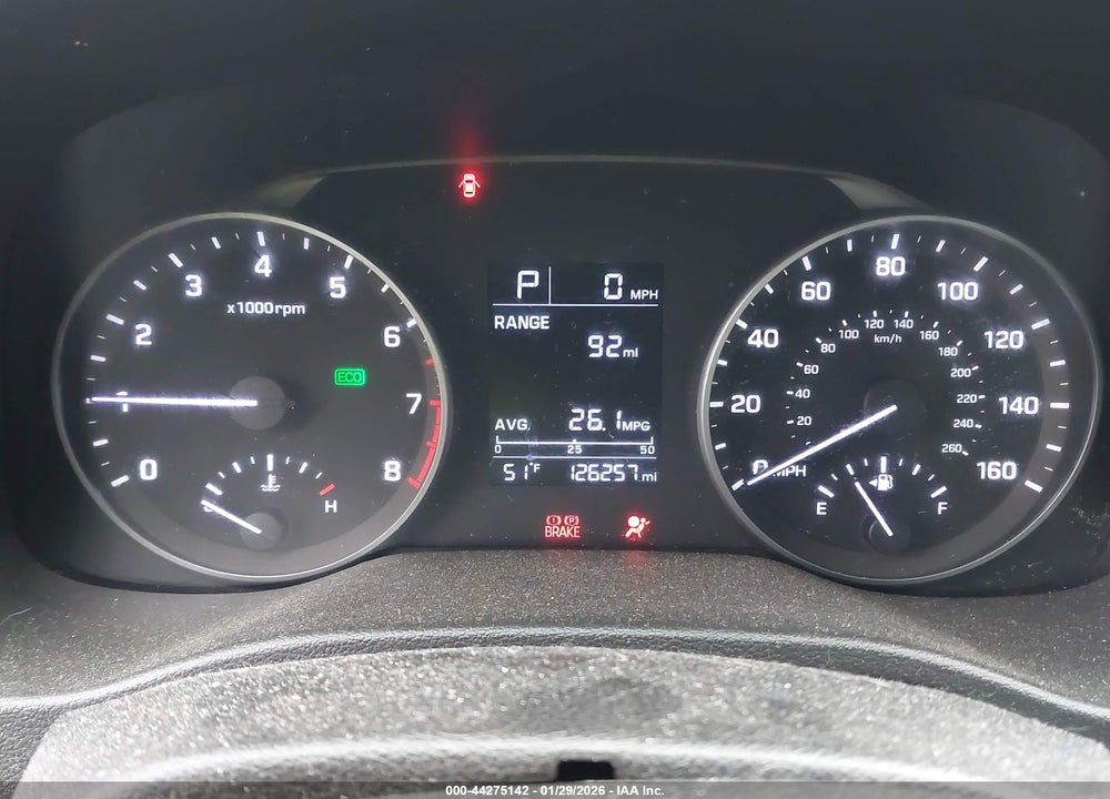 2017 HYUNDAI ELANTRA SE VIN: 5NPD74LF3HH184644