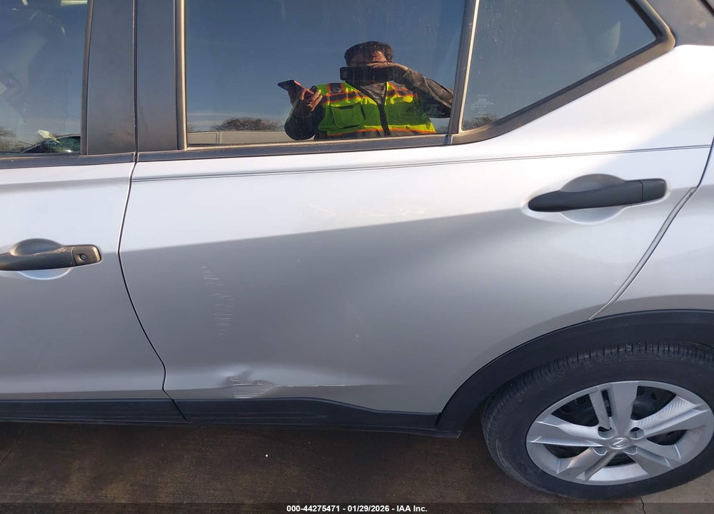 2020 NISSAN KICKS S VIN: 3N1CP5BV4LL477569