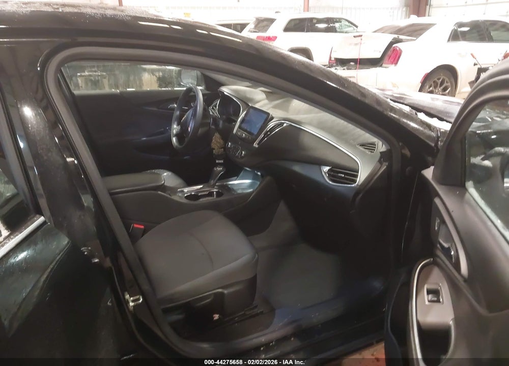2019 CHEVROLET MALIBU LT VIN: 1G1ZD5ST2KF132587