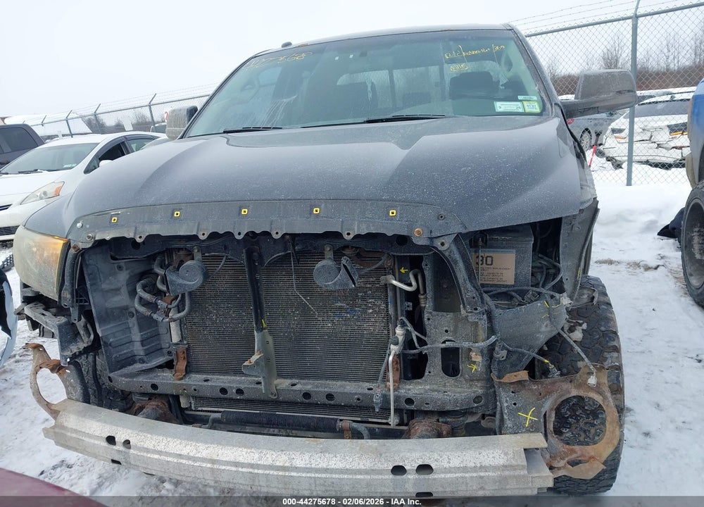 2011 TOYOTA TUNDRA GRADE 5.7L V8 VIN: 5TFUY5F16BX161969