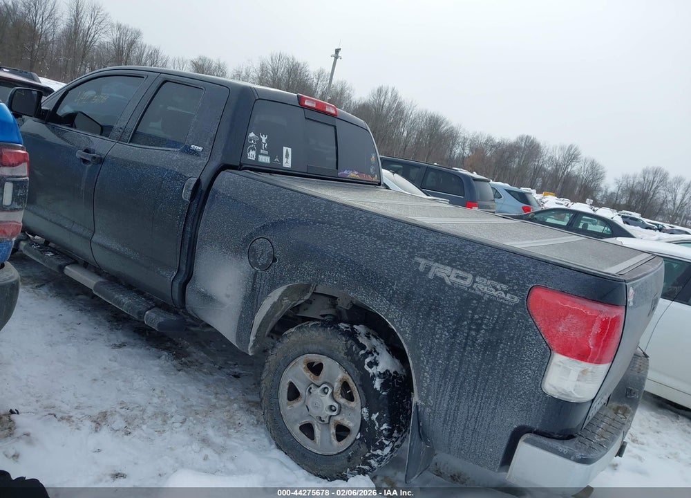 2011 TOYOTA TUNDRA GRADE 5.7L V8 VIN: 5TFUY5F16BX161969
