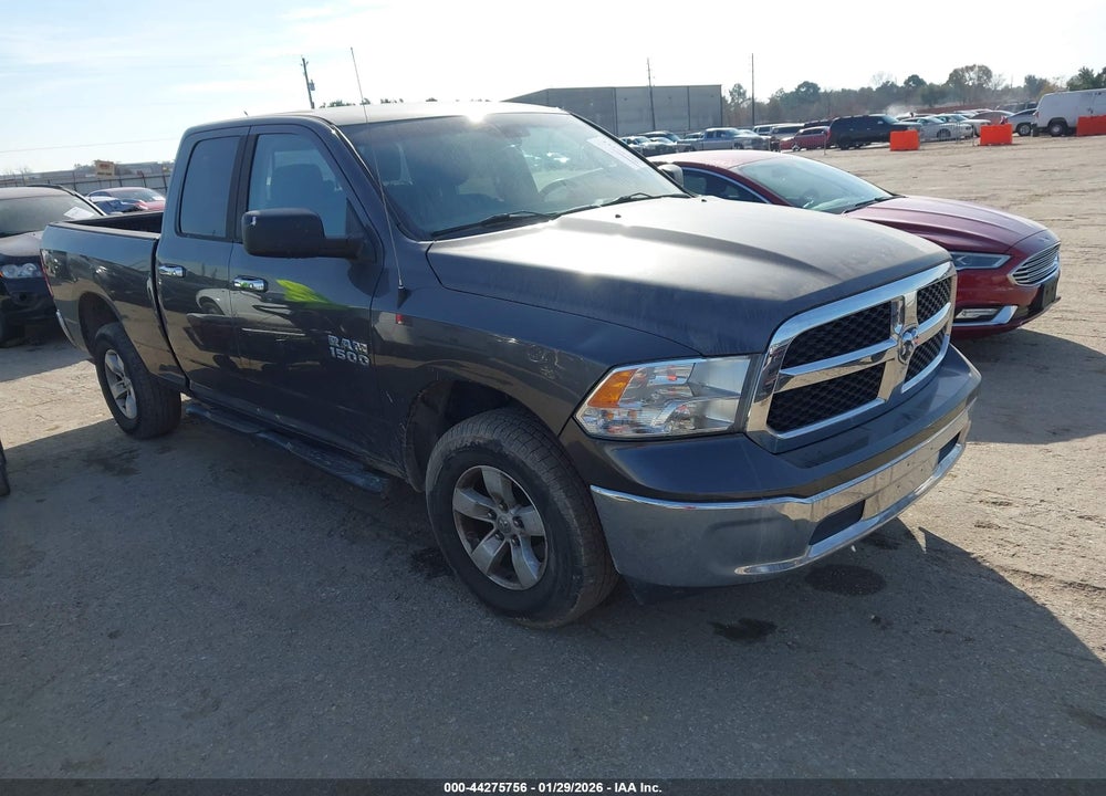 2018 RAM 1500 SLT  4X4 6'4 BOX VIN: 1C6RR7GG7JS307090