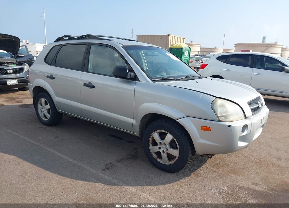 2007 HYUNDAI TUCSON GLS VIN: KM8JM12B47U522206