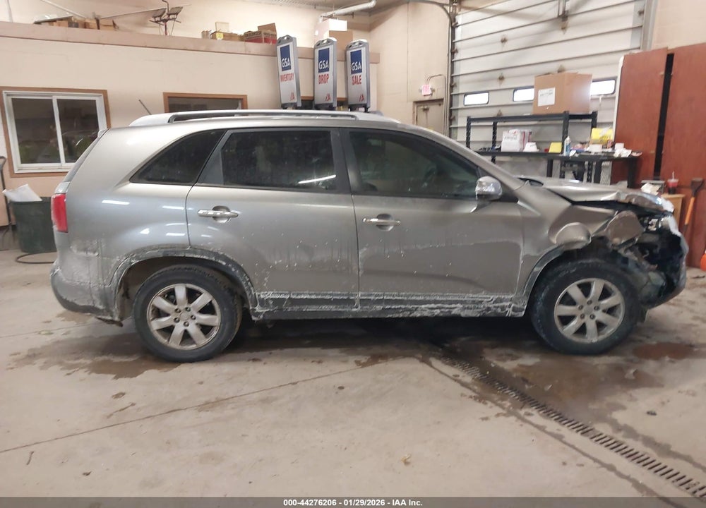 2012 KIA SORENTO LX VIN: 5XYKT3A63CG259438
