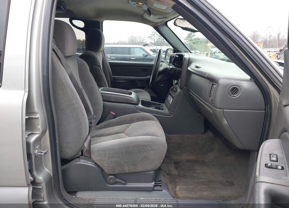 2005 CHEVROLET SILVERADO 1500 LS VIN: 2GCEC13T651295786