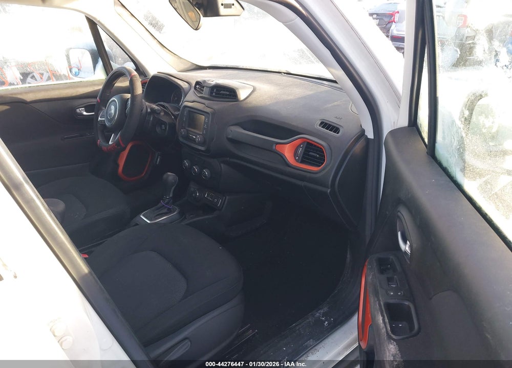 2018 JEEP RENEGADE UPLAND EDITION 4X4 VIN: ZACCJBABXJPH93583