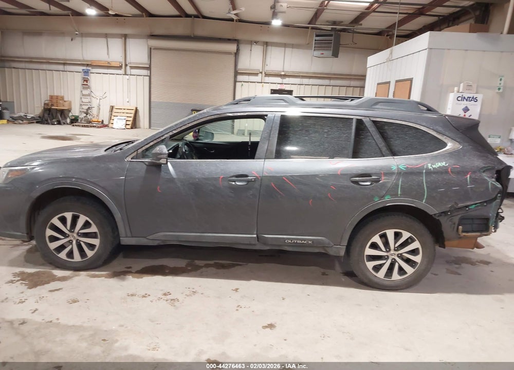 2020 SUBARU OUTBACK PREMIUM VIN: 4S4BTACC4L3127358