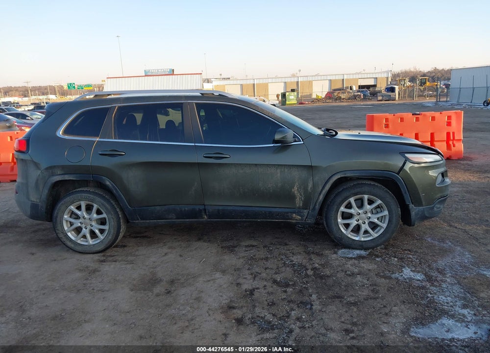 2015 JEEP CHEROKEE LATITUDE VIN: 1C4PJMCB0FW704155