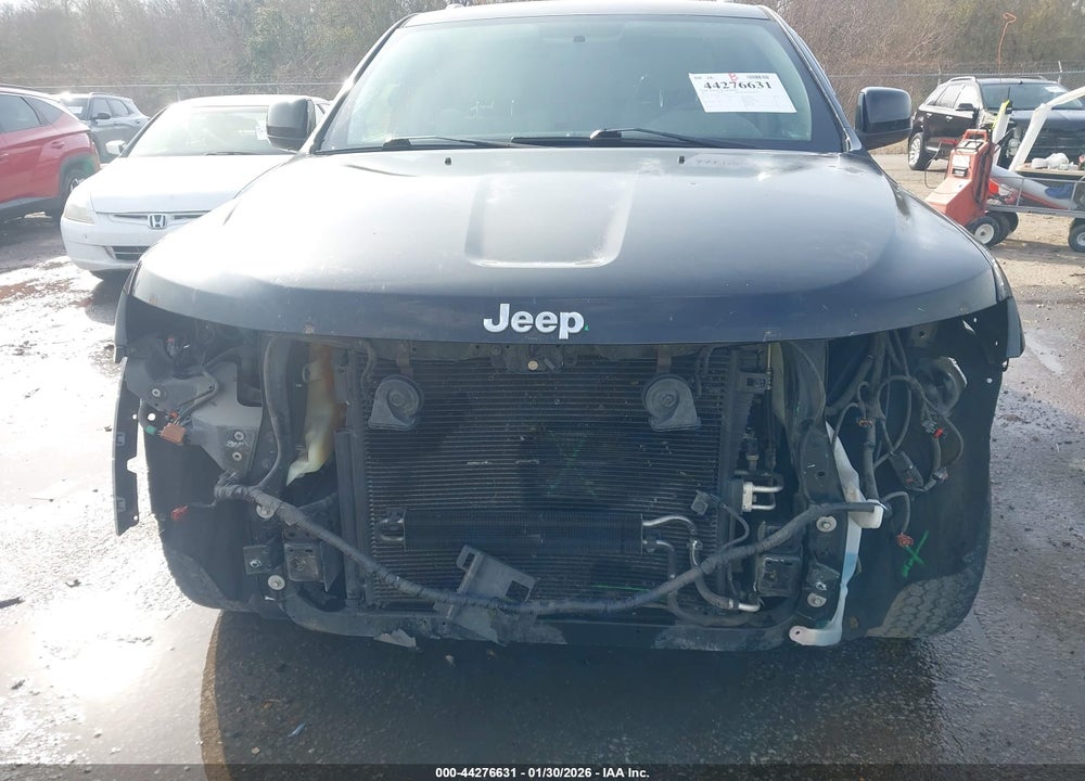 2012 JEEP GRAND CHEROKEE LAREDO VIN: 1C4RJEAG3CC157375