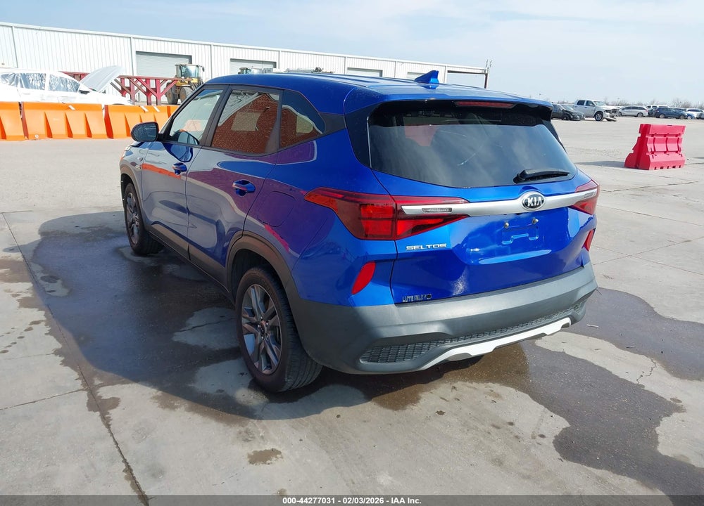 2021 KIA SELTOS LX VIN: KNDEPCAA6M7184125