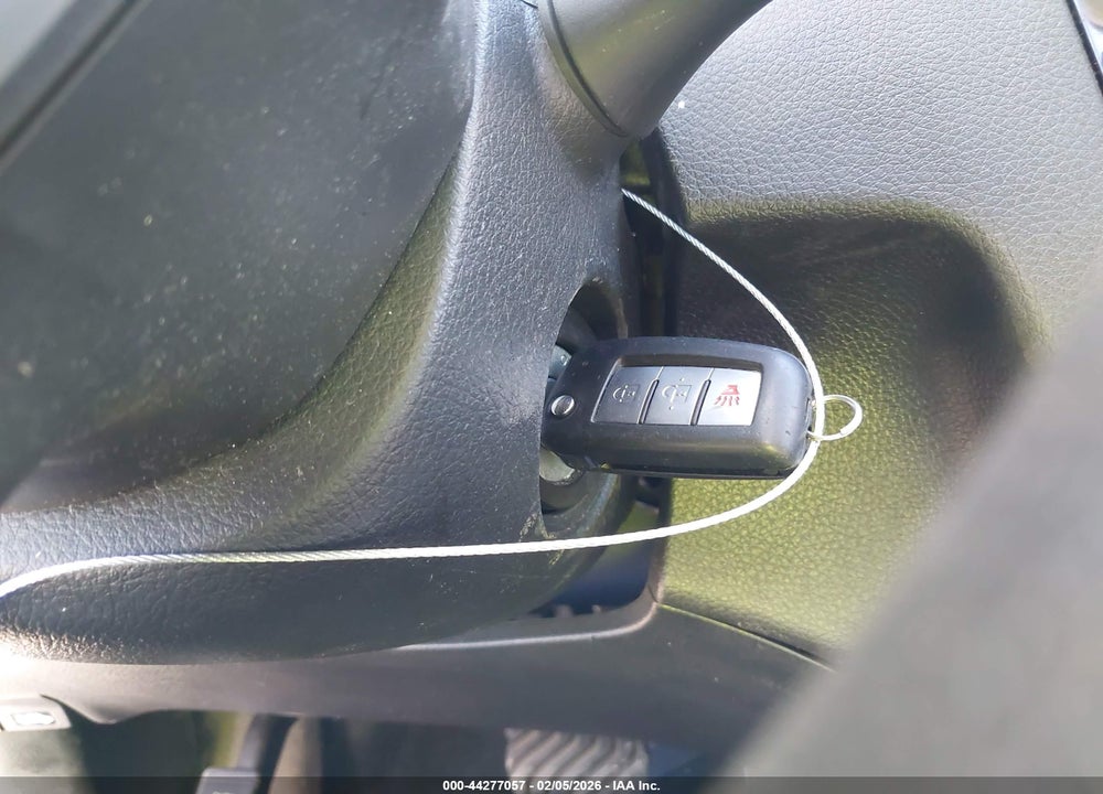2017 NISSAN ROGUE S VIN: JN8AT2MT8HW389110