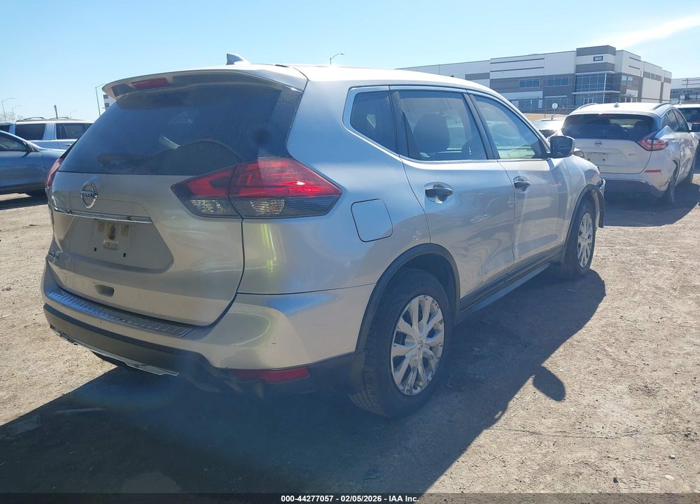 2017 NISSAN ROGUE S VIN: JN8AT2MT8HW389110