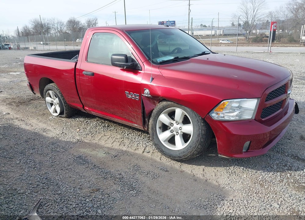2013 RAM 1500 EXPRESS VIN: 3C6JR7AT6DG506453