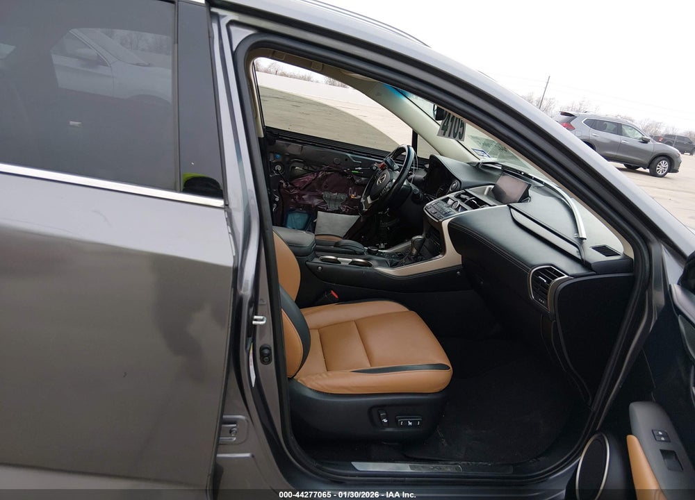 2017 LEXUS NX 200T VIN: JTJYARBZ7H2083780